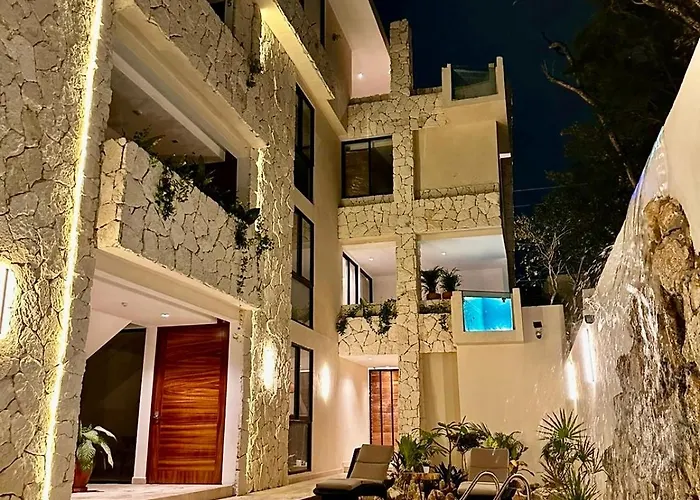 Sak Tuunich Luxury Residences