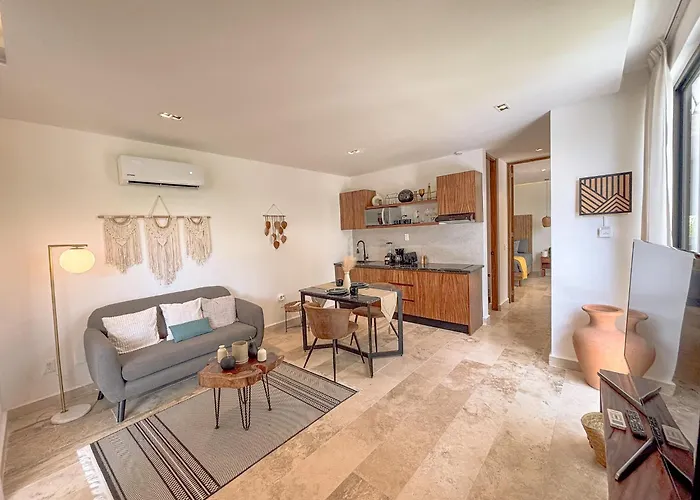 Aparthotel Sak Tuunich Luxury Residences 4*