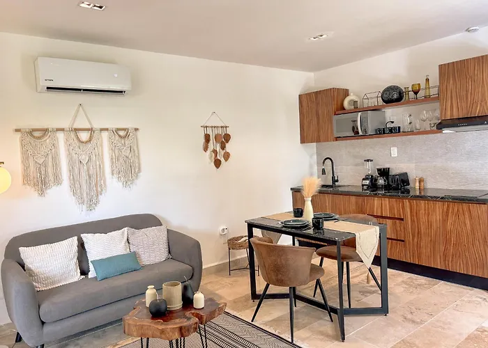 Aparthotel Sak Tuunich Luxury Residences 4*