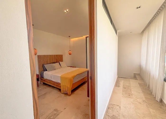 Sak Tuunich Luxury Residences 4*